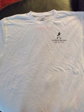 Johnny Walker Unisex RARE White Logo Crew Neck T-Shirt Size XL